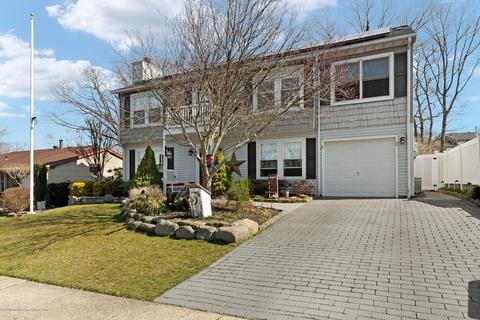 10 Sloop Ct, Barnegat, NJ 08005 photo 1