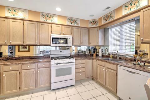 2 Stewart Ct, Jackson, NJ 08527 photo 12