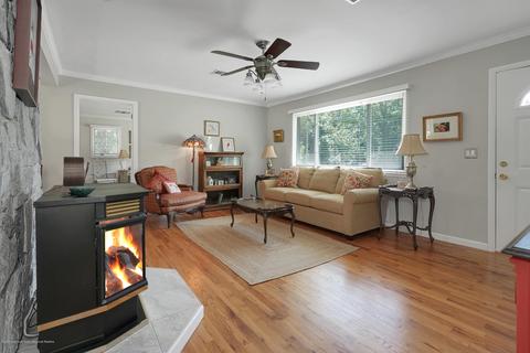 120 Rainbow Dr, Brick, NJ 08724 photo 5