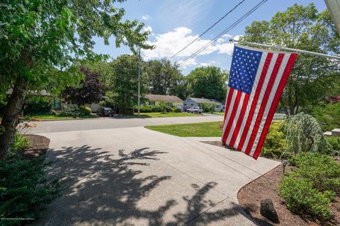 120 Rainbow Dr, Brick, NJ 08724 photo 3