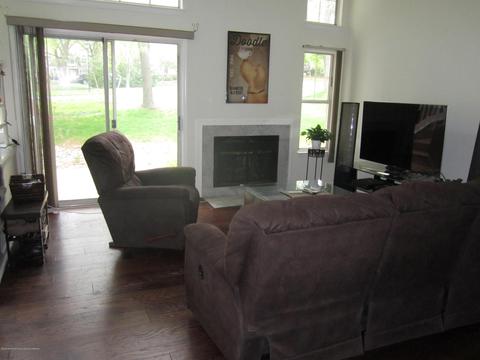 5 Wendover Ct, Bedminster, NJ 07921 photo 2