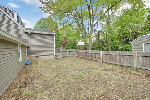 272 Buttonwood Dr, Paramus, NJ 07652 photo 32