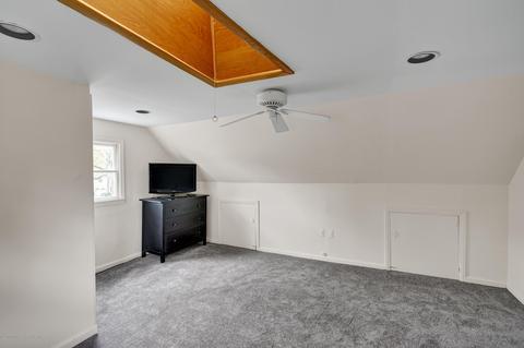 272 Buttonwood Dr, Paramus, NJ 07652 photo 17