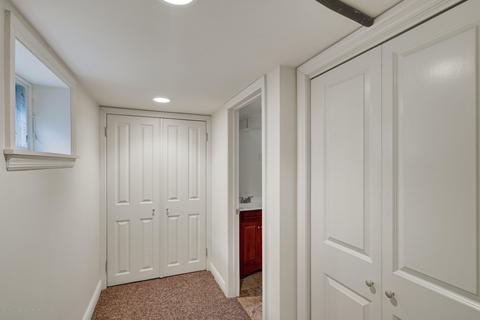272 Buttonwood Dr, Paramus, NJ 07652 photo 27