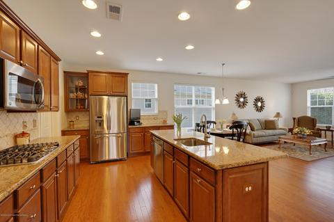 4 Lenox Rd, Jackson, NJ 08527 photo 10