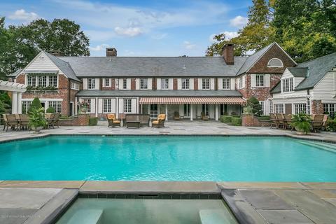 7 Somerset Dr, Rumson, NJ 07760 photo 1