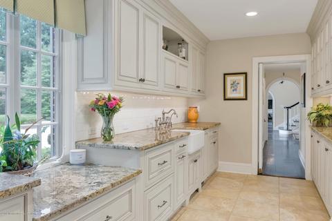 7 Somerset Dr, Rumson, NJ 07760 photo 11