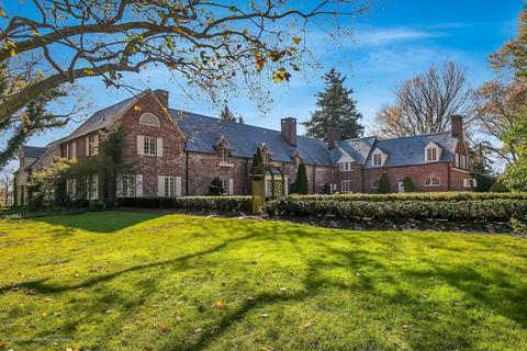 7 Somerset Dr, Rumson, NJ 07760 photo 2