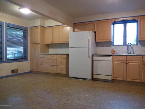 23 Walnut Dr, Howell, NJ 07731 photo 13