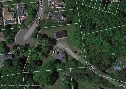 23 Walnut Dr, Howell, NJ 07731 photo 4