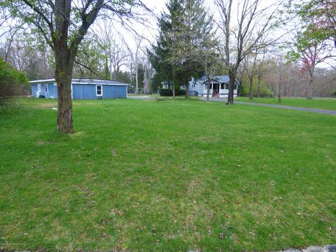 23 Walnut Dr, Howell, NJ 07731 photo 5