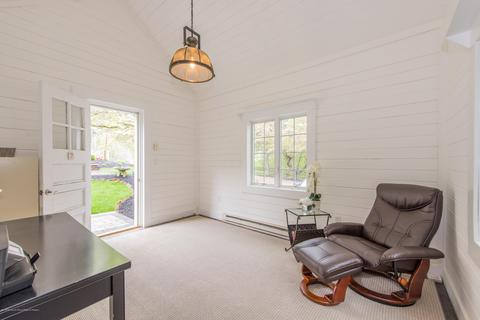 7 Roebling Ct, Middletown, NJ 07748 photo 35