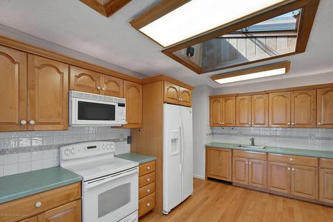 41 Division St, Brick, NJ 08724 photo 4