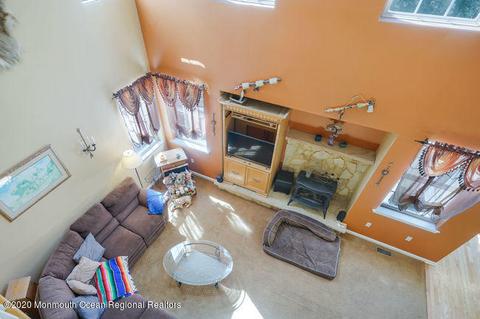 17 Brittany Ln, Jackson, NJ 08527 photo 40