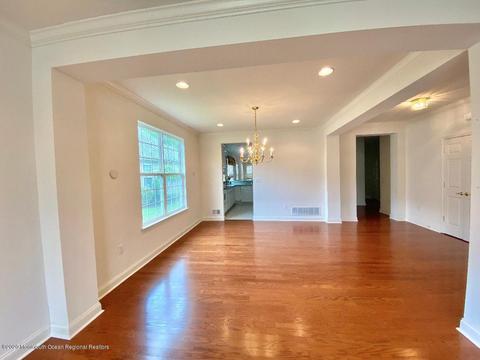 93 Gables Way, Jackson, NJ 08527 photo 6