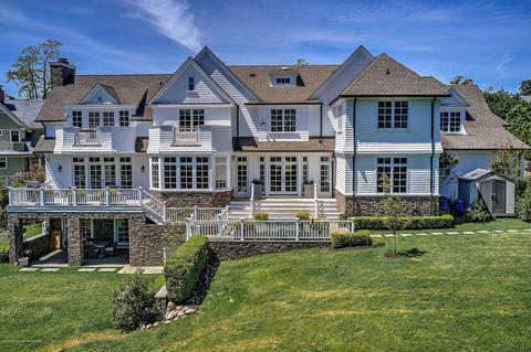 9 Sugar Maple Ln, Rumson, NJ 07760 photo 2