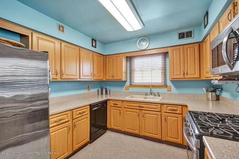 116 Starlight Rd, Howell, NJ 07731 photo 13
