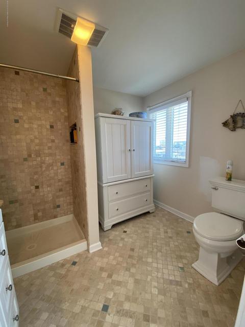 55 E Lagoona Dr, Brick, NJ 08723 photo 9