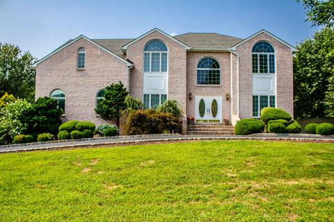 30 Overlook Dr, Jackson, NJ 08527 photo 1