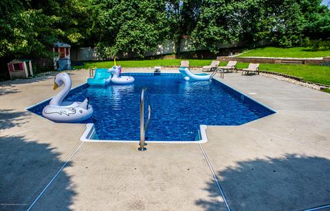 30 Overlook Dr, Jackson, NJ 08527 photo 5