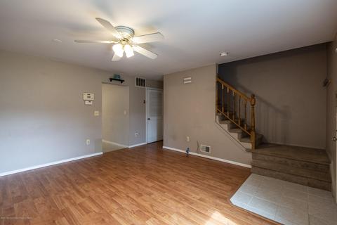 902 Sandra Pl, Brick, NJ 08724 photo 8