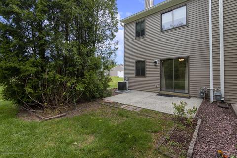 902 Sandra Pl, Brick, NJ 08724 photo 6