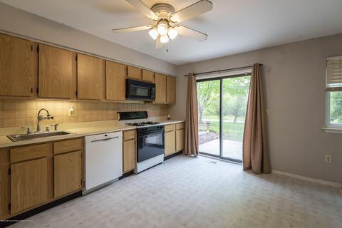 902 Sandra Pl, Brick, NJ 08724 photo 13