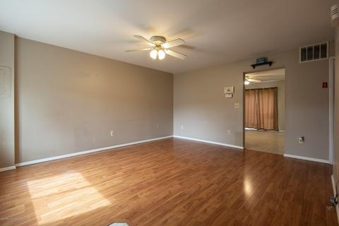 902 Sandra Pl, Brick, NJ 08724 photo 9