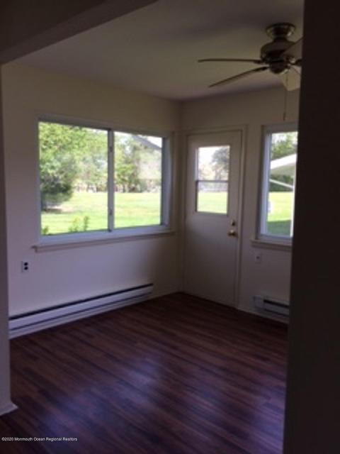 20 Whitman St, Brick, NJ 08724 photo 3