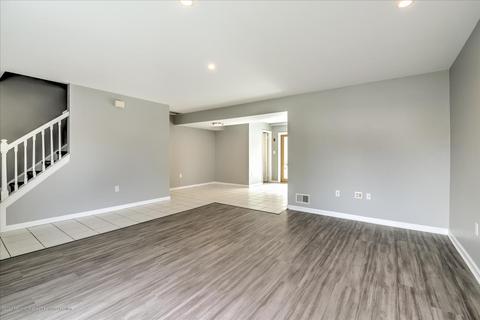 57 Shilling Way, Jackson, NJ 08527 photo 4