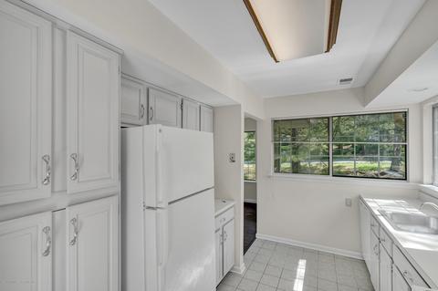 68 Fieldstone Rd, Bedminster, NJ 07921 photo 11