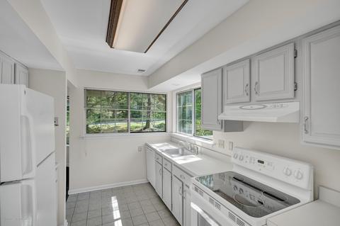 68 Fieldstone Rd, Bedminster, NJ 07921 photo 10