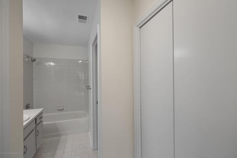 68 Fieldstone Rd, Bedminster, NJ 07921 photo 17