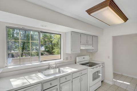 68 Fieldstone Rd, Bedminster, NJ 07921 photo 12