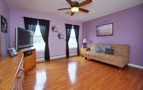 54 Stratton Rd, Matawan, NJ 07747 photo 15