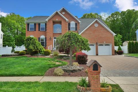 54 Stratton Rd, Matawan, NJ 07747 photo 1