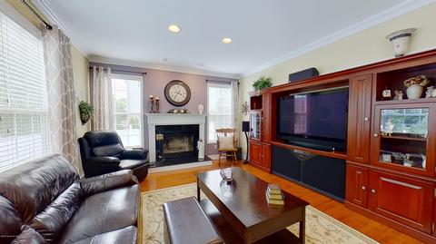 54 Stratton Rd, Matawan, NJ 07747 photo 8