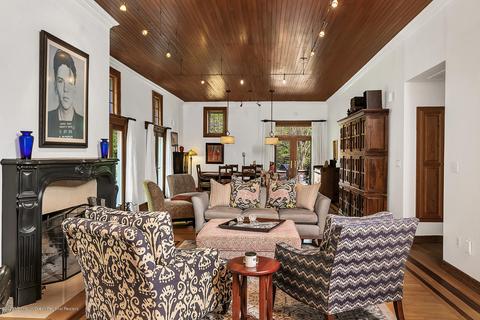 68 W River Rd, Rumson, NJ 07760 photo 4