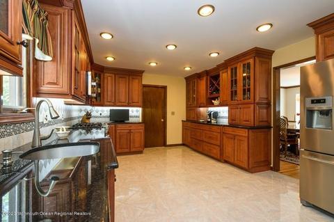 5 Doherty Dr, Middletown, NJ 07748 photo 6