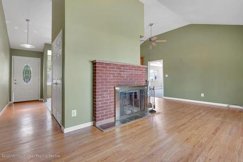 128 Queen Ann Rd, Brick, NJ 08723 photo 14