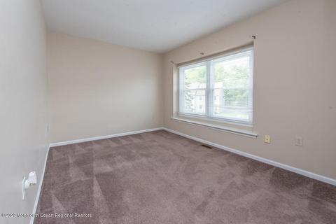 26 Shilling Way, Jackson, NJ 08527 photo 18