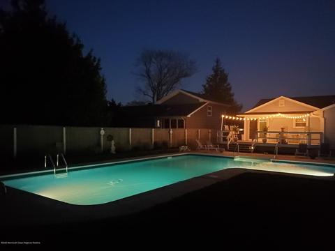 464 Aurora Dr, Brick, NJ 08723 photo 2