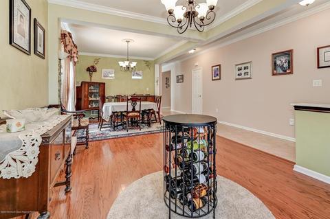 90 Marlow Dr, Jackson, NJ 08527 photo 4