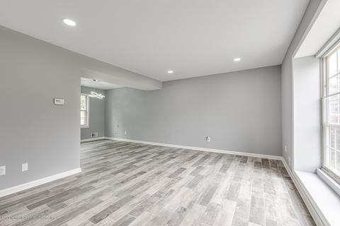 12 Elm Pl, Matawan, NJ 07747 photo 8