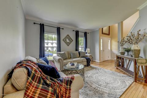 11 Hoffner Ct, Roebling, NJ 08554 photo 6