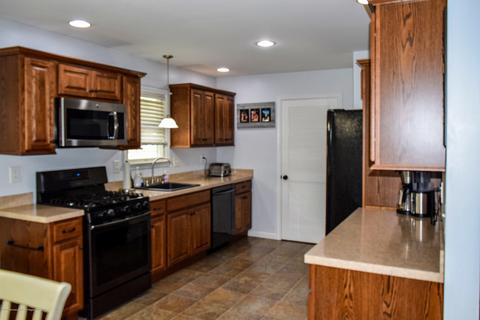 302 Halsey Dr, Forked River, NJ 08731 photo 5