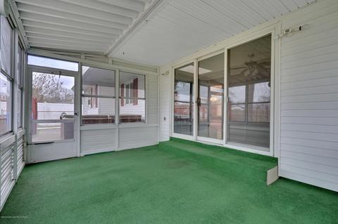 423 Leanora St, Brick, NJ 08723 photo 36
