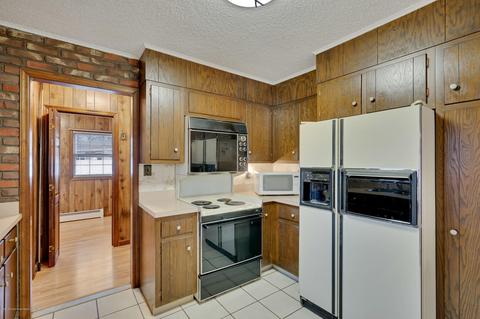 423 Leanora St, Brick, NJ 08723 photo 18