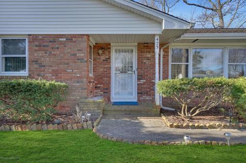 423 Leanora St, Brick, NJ 08723 photo 5