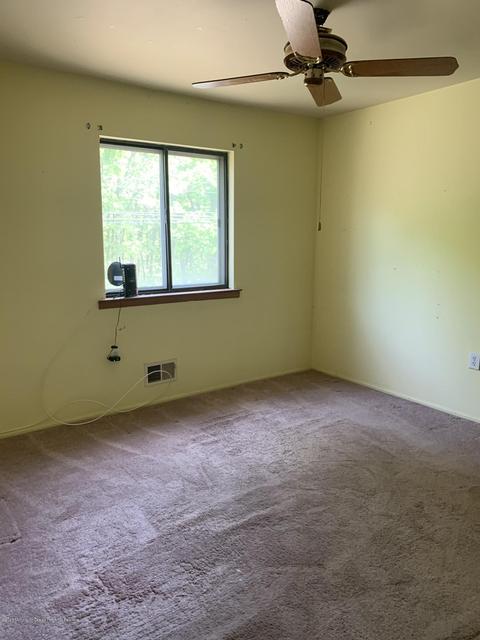 460 Laurel Ave, Brick, NJ 08723 photo 15